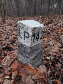 Odnowienie oznakowania słupków oddziałowych na terenie Nadleśnictwa Andrychów